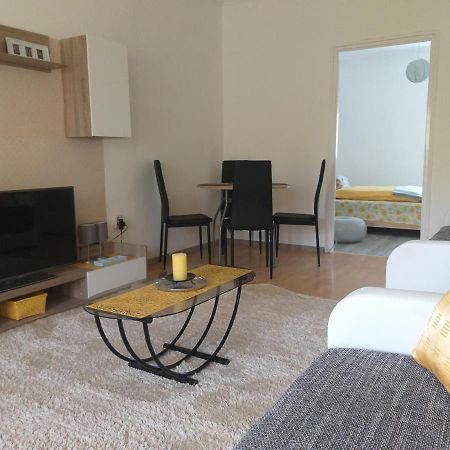 Simon Apartman Tiszafüred المظهر الخارجي الصورة